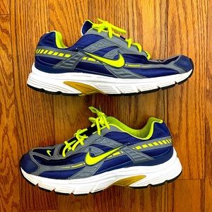 Nike Initiator